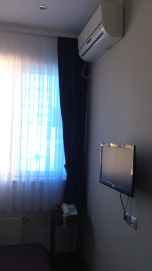 Razgrad Hotel Mimoza מראה חיצוני תמונה