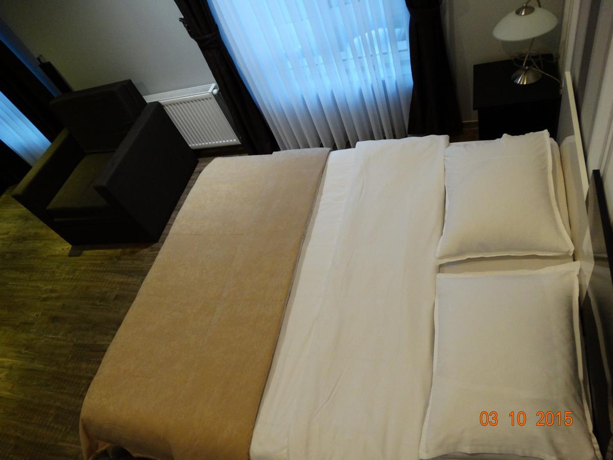 Razgrad Hotel Mimoza מראה חיצוני תמונה