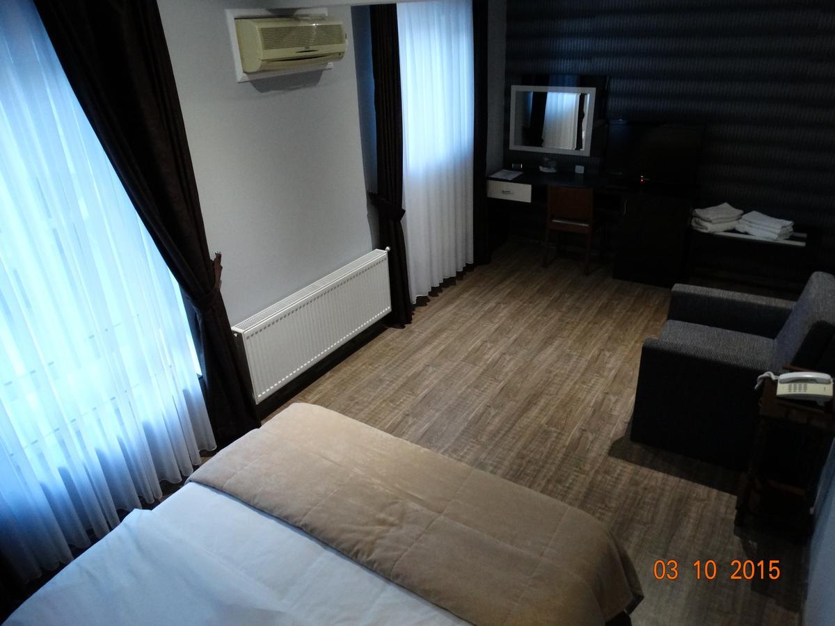 Razgrad Hotel Mimoza מראה חיצוני תמונה