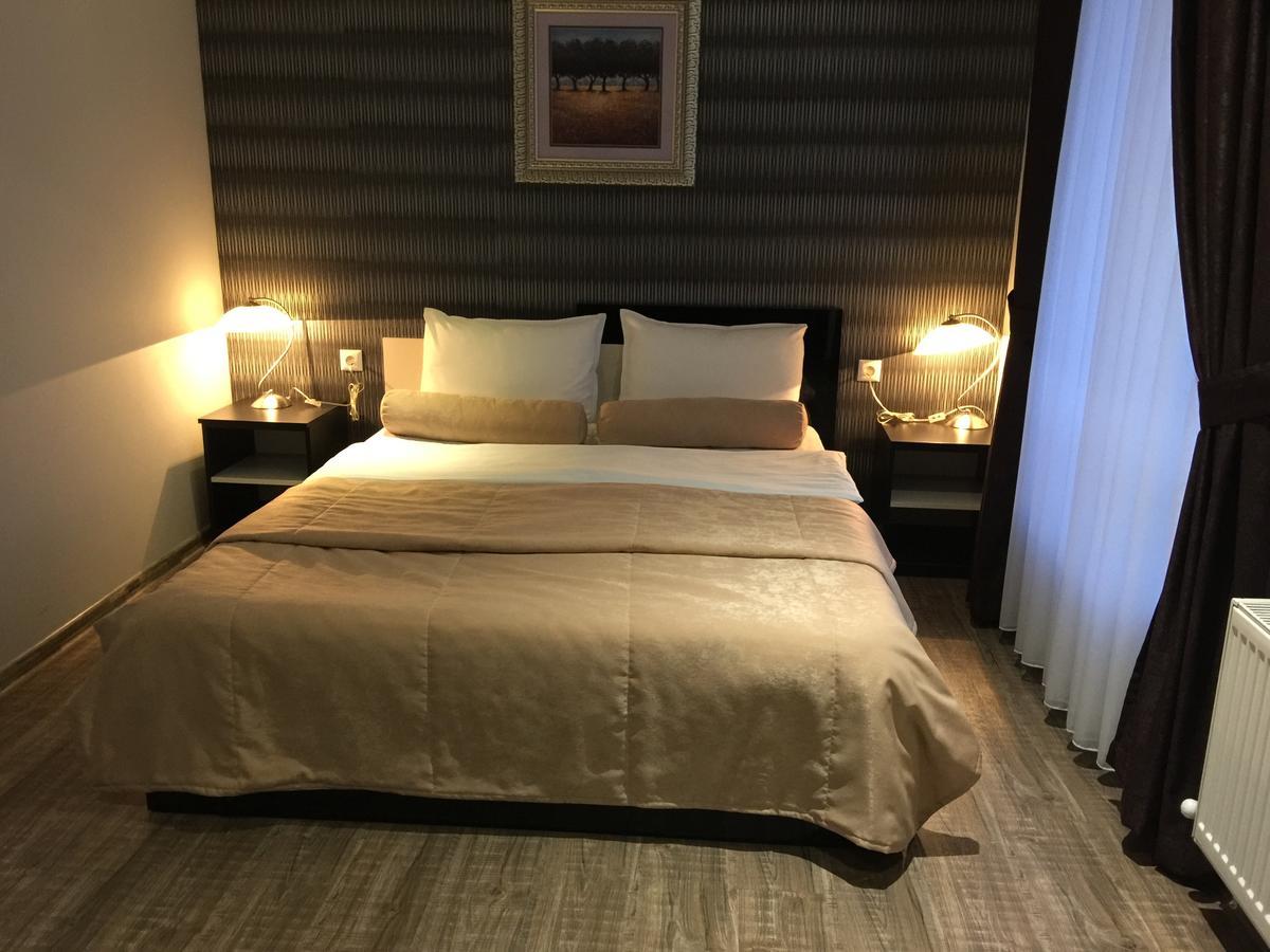 Razgrad Hotel Mimoza מראה חיצוני תמונה