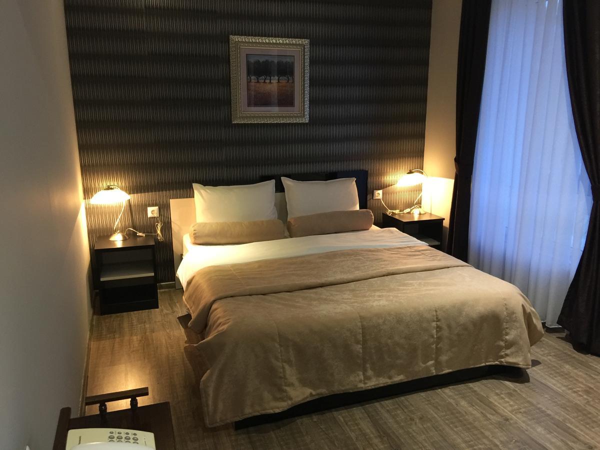 Razgrad Hotel Mimoza מראה חיצוני תמונה